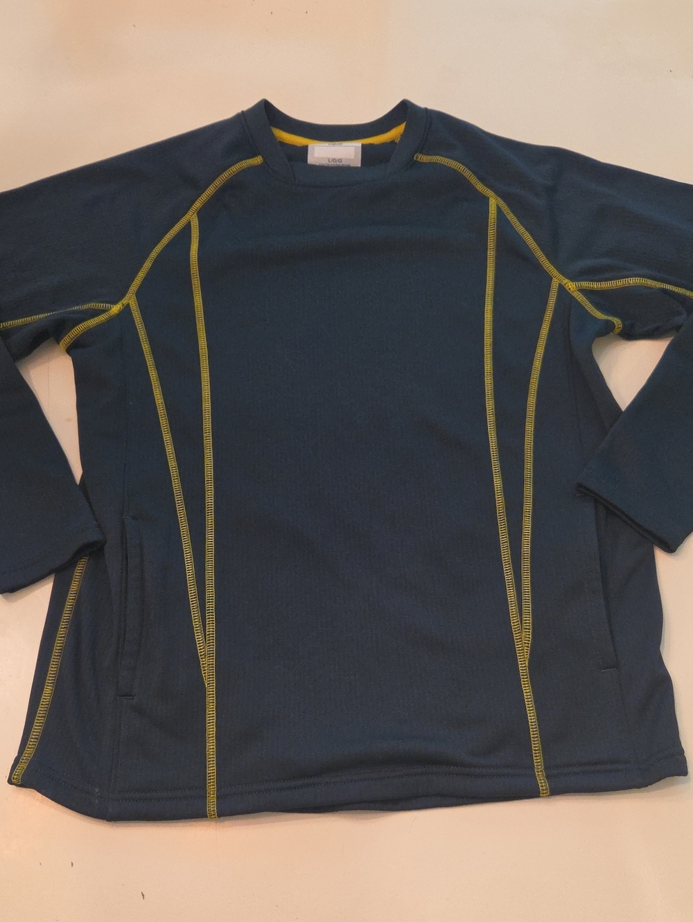 Majestic Green Yellow Contrast Stitch Pullover L